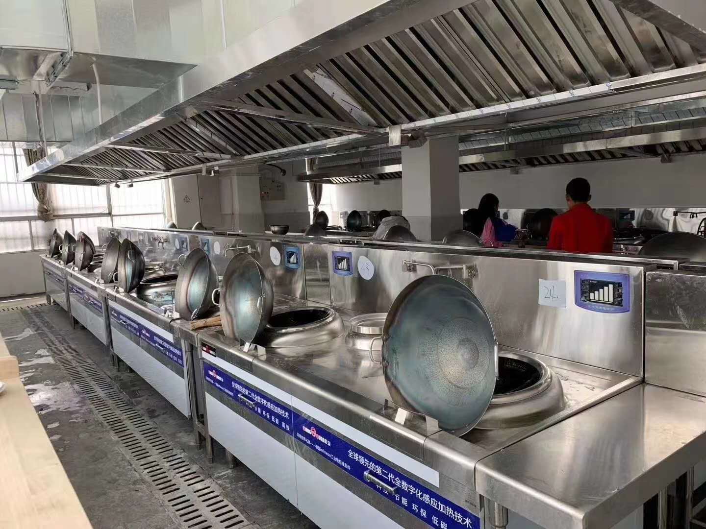 学校蜜桃AV在线免费设备
