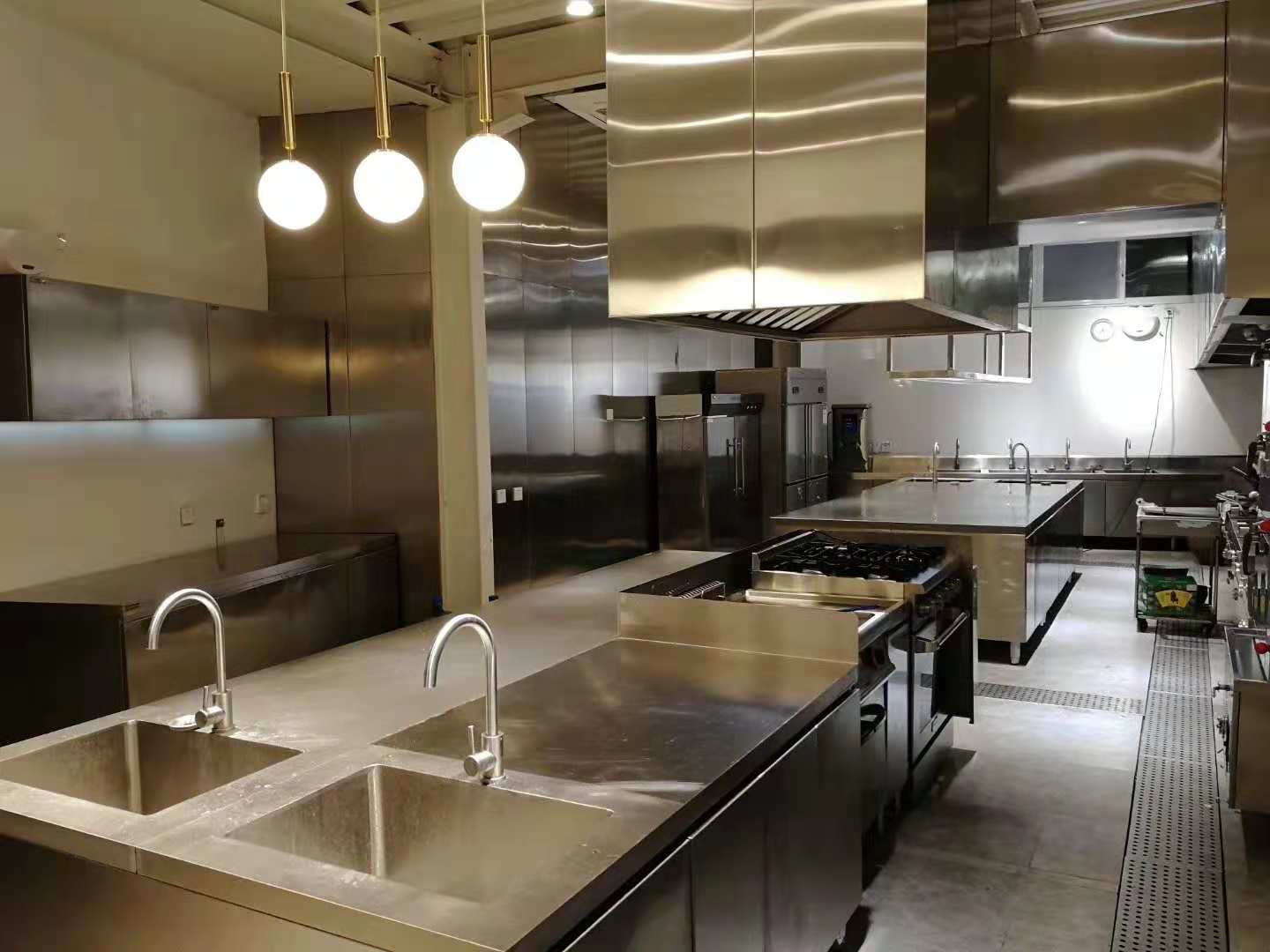商用蜜桃AV在线免费工程3