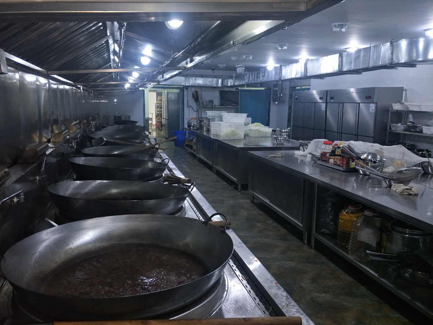 职工食堂蜜桃AV在线免费设备1