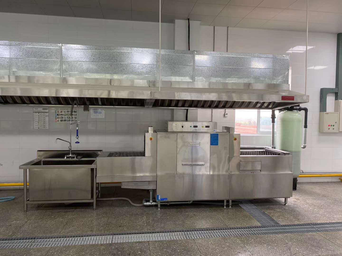 员工食堂蜜桃AV在线免费设备