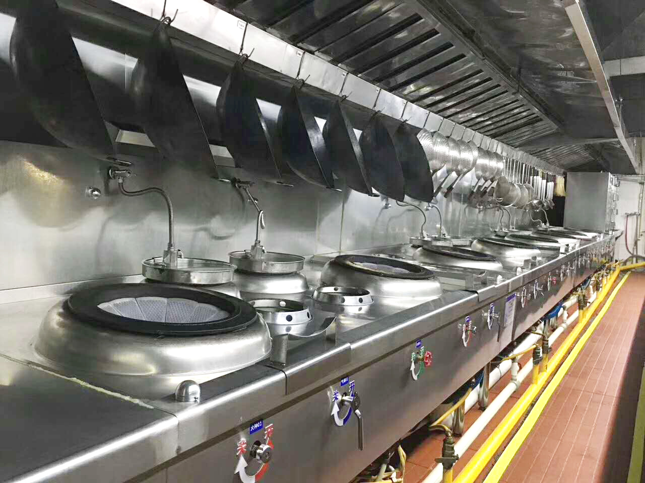 食堂蜜桃AV在线免费设备