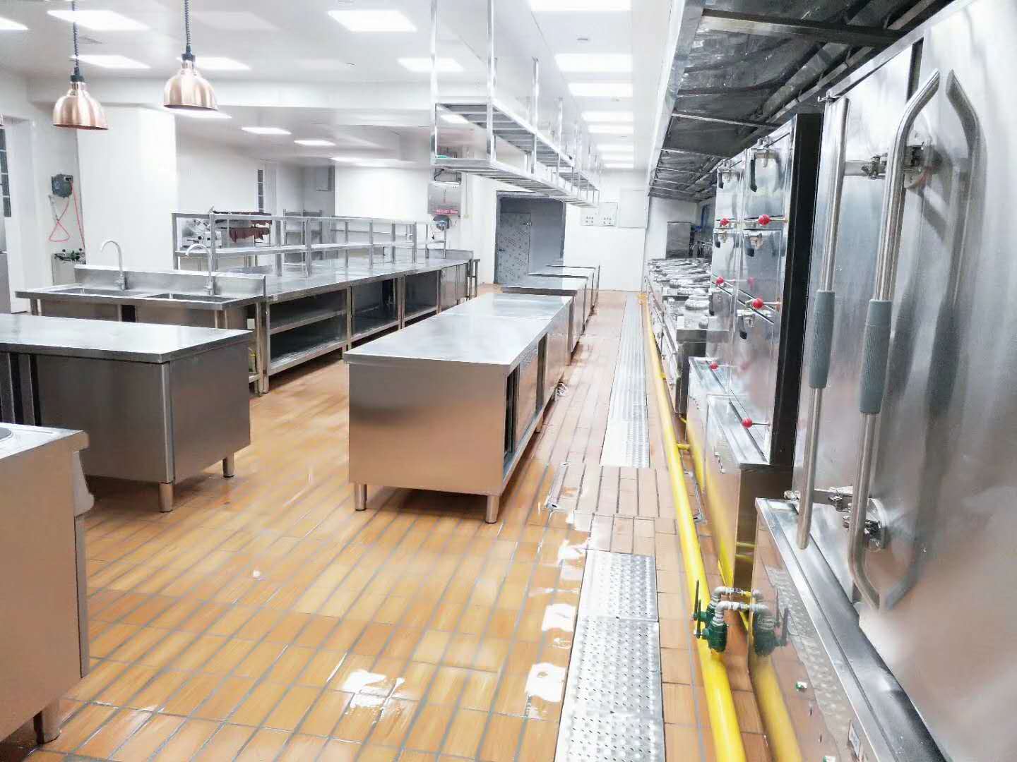 商用蜜桃AV在线免费明沟