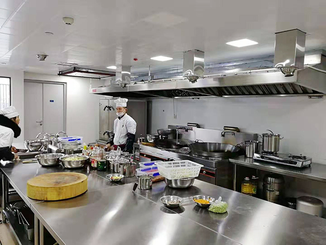 食堂蜜桃AV在线免费设备