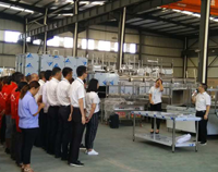 蜜桃视频黄色男女下载蜜桃AV在线免费设备公司10月全体员工会顺利召开，公司将迎来新发展