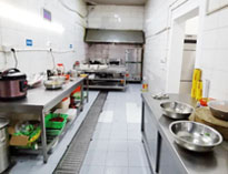 大型食堂蜜桃AV在线免费设备厂家和你聊聊商用蜜桃AV在线免费排水的方式