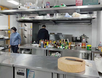 餐饮蜜桃AV在线免费设备厂家告诉你商用蜜桃AV在线免费的主要设备有哪些